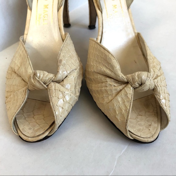 Vintage Bruno Magli Made in Italy Cream Snake Skin Peeptoe Slingback Heels - Picture 4 of 9